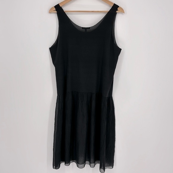Eileen Fisher Silk Chiffon Sleeveless Black Dress Women’s Size Medium - Picture 8 of 8